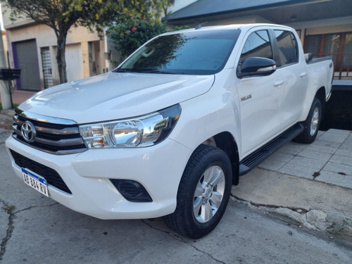 Toyota Hilux 2.8 Cd Sr 177cv 4x4