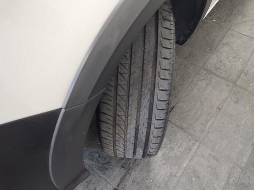 Volkswagen Saveiro Robust 1.6 Total Flex 16V