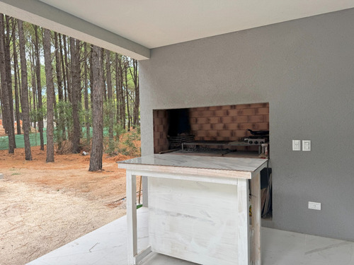Casa A Estrenar En Venta 5 Ambientes - Pinamar Norte - Frontera.