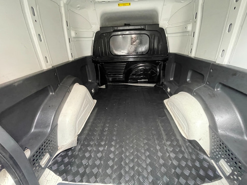Imagem 8 de 9 de Fiat Fiorino 1.4 Flex Basica 2017 R Motors
