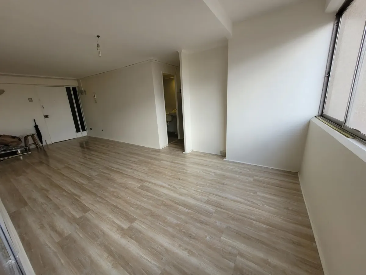 Imagen 3 de 25 de Metro La Católica. Remodelado!