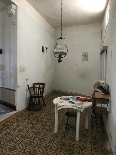 Hermosa Casa En La Mejor Zona De Capurro
