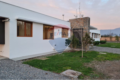 Se Vende Hermosa Casa En Calera De Tango