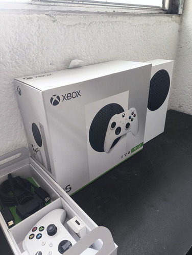 Consola Microsoft Xbox Series S De 1 Tb Blanca (Usado)