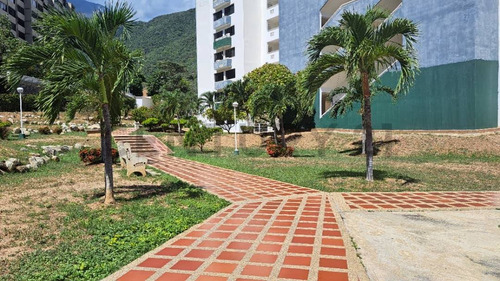 Ml-venta De Inmueble En La Llanada.