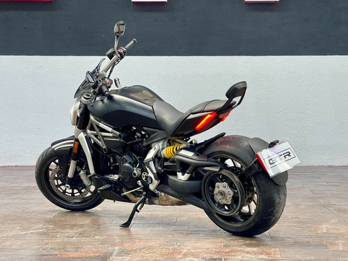 Imagen 7 de 15 de Ducati Diavel 2016