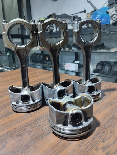 Piston Y Biela Honda Crv  2.4 Lt