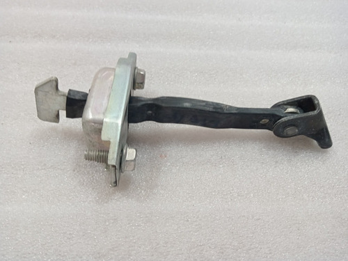 Retenedor Puerta Delant Der 06-08 Std Toyota Yaris Original (Usado)