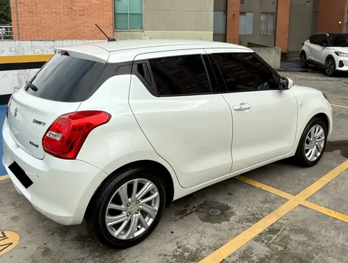 Suzuki Swift 1.2 Hybrid 2Wd