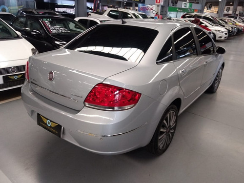 Fiat Linea 1.8 Essence 16v Flex 4p Automatizado