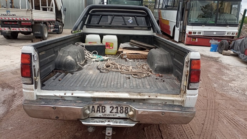 Imagen 11 de 13 de Isuzu Kb Año 91 Kb 91 Pickup