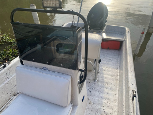 Carolina Skiff 19ft