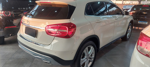 Mercedes-Benz Classe GLA 1.6 Advance Turbo Flex 5p