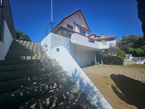 Tejada 5dormt+3b+homeoffice+3estac+amplio Patio.