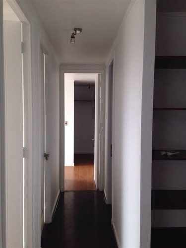 Departamento En Venta De 3 Dorm. En Santiago