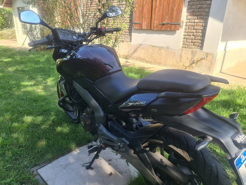 Bajaj Dominar 400 Modelo 2018.