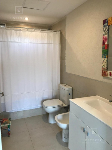 Oportunidad: Muy Linda Casa En Venta, Laguna Barrio Cerrado El Canton