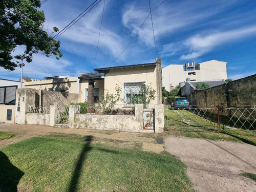 Casa 3 Amb Venta Olivos A Refaccionar Lote Propio