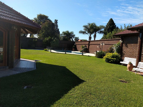 Imagen 20 de 26 de Tablada Park - Juan Batle Planas 2300 - Casa Cetegoria 5 Dormitorios, Garage Doble, Patio Grande Con Pileta