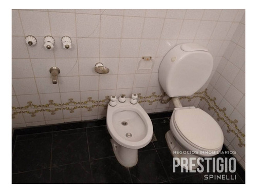 Oficina En Venta Ubicado En Centro