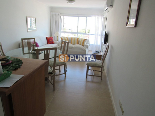 Imagen 2 de 26 de Apartamento En Punta Del Este, Brava