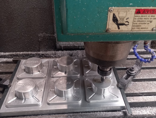 Moldes Em Alumínio Para Termoformagem Vacum Form E Sopro