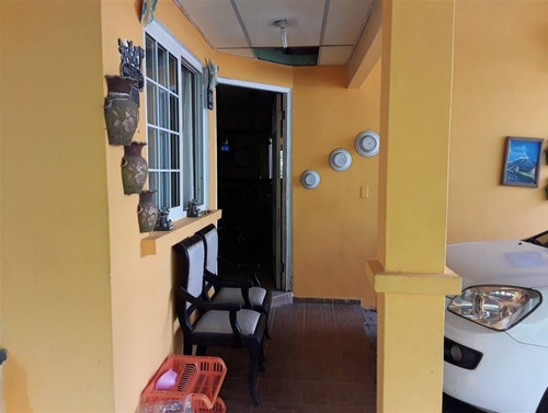 Casa En Venta Con Vivienda Adicional Para Renta, Panamá,