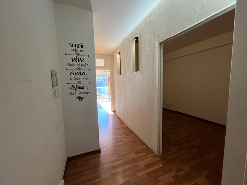 Venta Departamento 2 Amb Con Cochera En Alsina Y Av. Maipú, Florida Este