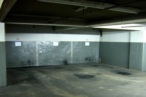 Imagen 4 de 6 de Cochera Estacionamiento Garage Fija Venta Microcentro Centro San Nicolas