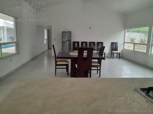 Quinta En Venta En Salinas Victoria