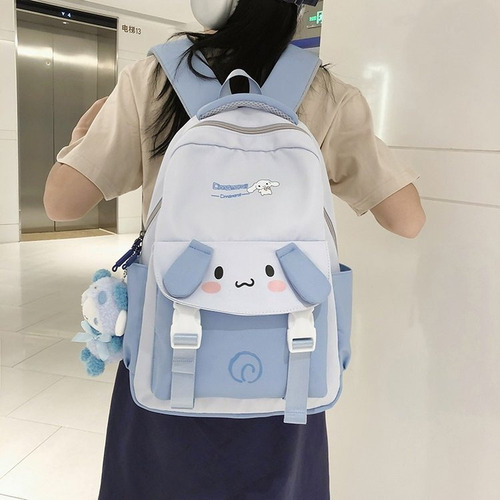 Mochila Cinnamoroll com belo design de desenho animado em azul, design de tecido liso