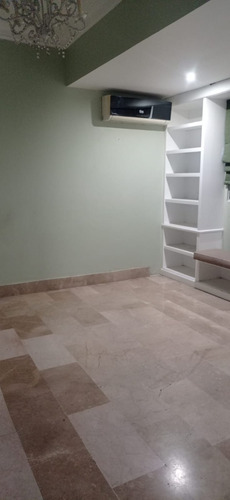 Penthouse En Venta De 3 Habitaciones En Bella Vista
