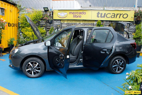 Imagen 9 de 25 de Renault Logan 1.6 Exclusive Automático