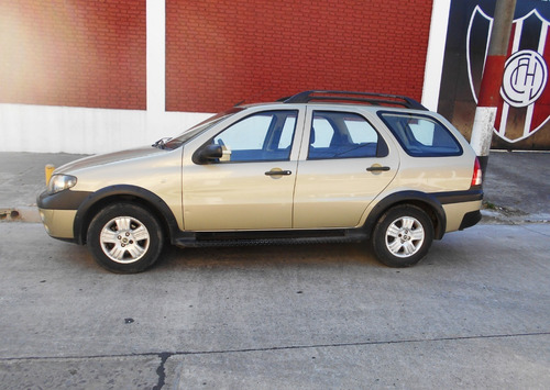 Imagen 3 de 22 de Fiat Adventure 1.8 2005 Nafta, Podría Tomar Permuta