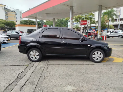 Renault Logan 1.6 Dynamique Fii