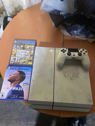 Play Station 4 1tb