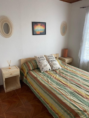 Casa En Venta - 2 Dormitorios 1 Baño - Cochera - 420mts2 - Mar Del Plata