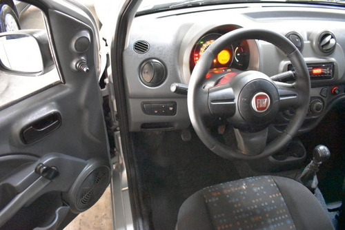Uno 1.0 Evo Vivace 8v Flex 4p Manual