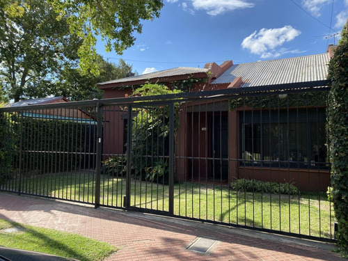 Imagen 2 de 30 de Casa De 3 Dormitorios En Venta Con Pileta Y Parrillero Rosario Fisherton