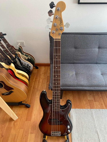 Fender Precision Bass V American Standard