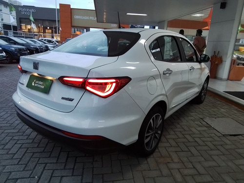 Fiat Cronos 1.3 FIREFLY FLEX PRECISION CVT