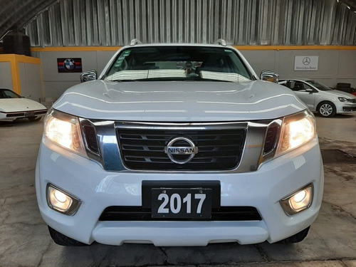 Imagen 2 de 15 de Nissan Np300 Frontier 2017 2.5 Le Aa Mt
