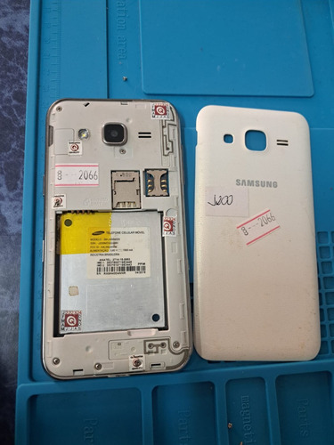 Samsung Galaxy J2 J200m 8gb Branco Usado Com Defeito (Usado)