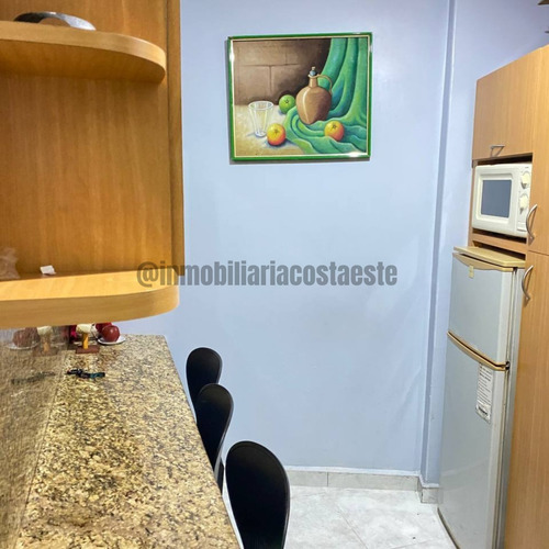 Imagen 5 de 6 de En Venta Oficina En Maiquetia Ref 1048