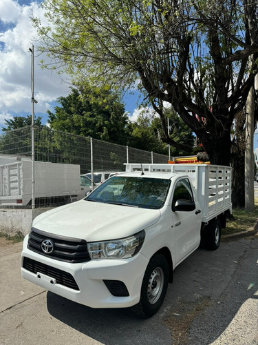 Toyota Hilux 2.7 Cabina Sencilla Mt