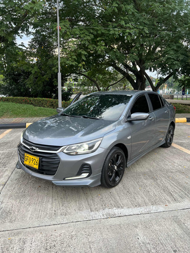 Chevrolet Onix 1.0t Automática