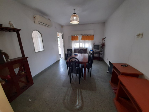 Casa En Venta En Haedo Sur