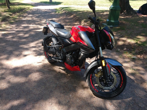 Moto Bajaj Rouser Ns 200 200ns