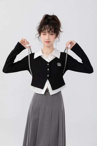 Camisa De Mujer Falsa De Dos Piezas Con Insignia De Estilo U