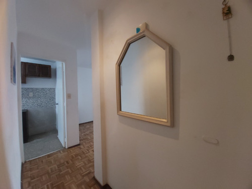 Imagen 1 de 17 de Apartamento Muy Luminoso. Vista Este Y Oeste. Muy Acogedor.gastos Bajos